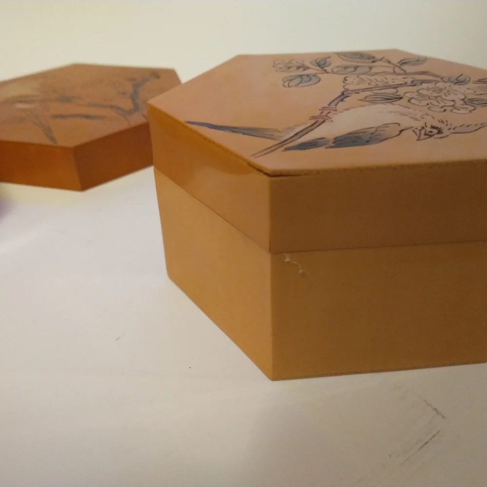 Vintage Chinese bamboo nesting hexagon boxes birds mid-century Asian Set Of 3